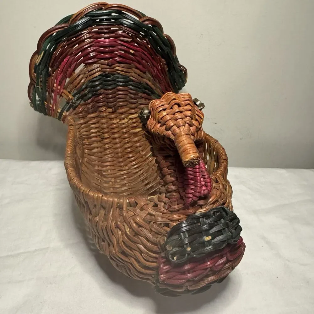 Ratan Wicker Turkey and Duck Baskets Vintage Tableware Decor Set  2 Thanksgiving